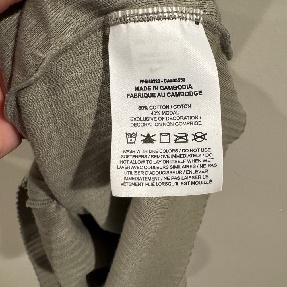 Nike Olive Ribbed Tank Small‎ - Picture 4 of 8